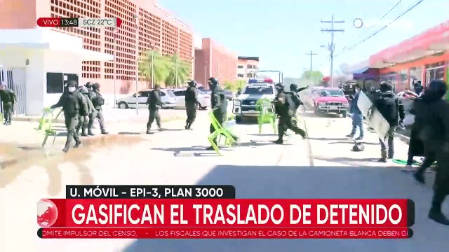 Policía gasifica vigilia por detenido en disturbios en el Plan 3.000; hubo arrestados