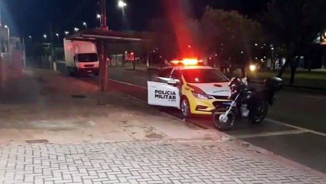 Farmácia na Avenida Tancredo Neves é alvo de ladrões na noite desta quinta-feira (11)