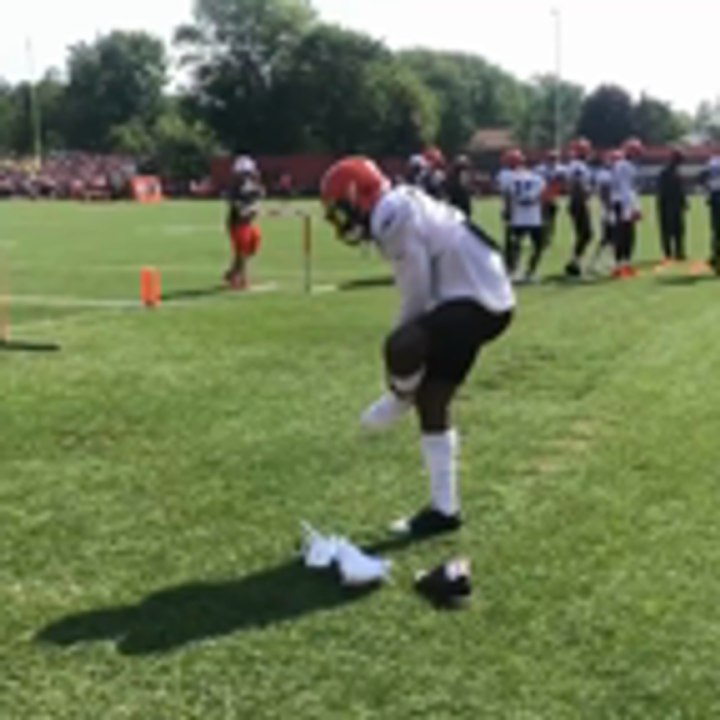 OBJ hands kid his cleats at Browns training