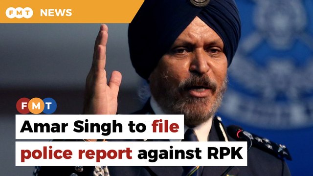 Ex top cop denies blogger’s claim of girlfriend at raid on Najib’s home