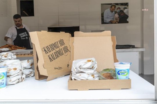 Mersin haber! Mersin Büyükşehir, Taziye Evleri İçin Yemek Hizmetine Başladı