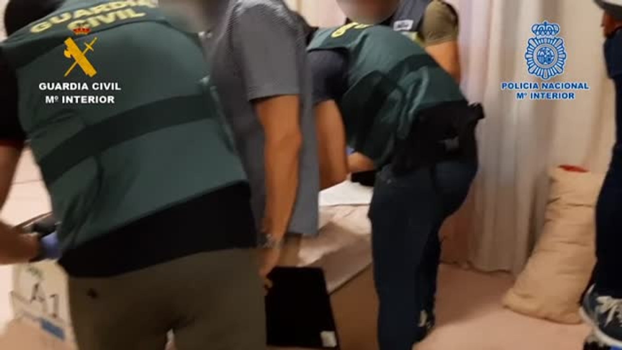 Desarticulada una organización que facilitaba a inmigrantes ilegales la salida de Canarias