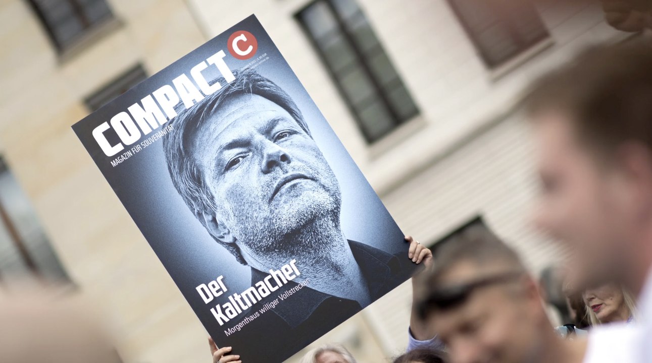 Habeck dreht öffentliche Heizungen auf 19 Grad zurück!