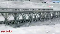 Pakistan'da sel suları köprüyü böyle yuttu!