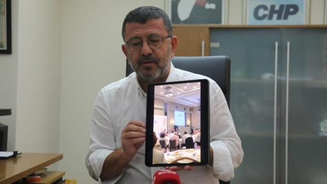Veli Ağbaba: "Vatandaşına Kumpas Kuran Bir Bakanla Karşı Karşıyayız"
