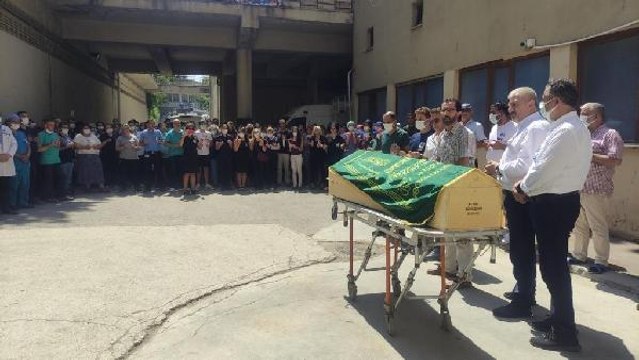 300'DEN FAZLA HASTAYA ORGAN NAKLİ YAPAN DOKTOR, KADAVRADAN ORGAN BEKLERKEN ÖLDÜ