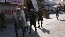 İsrail güçleri Batı Şeria'da Yahudi yerleşim birimlerine karşı gösterilerde 7 Filistinliyi yaraladı