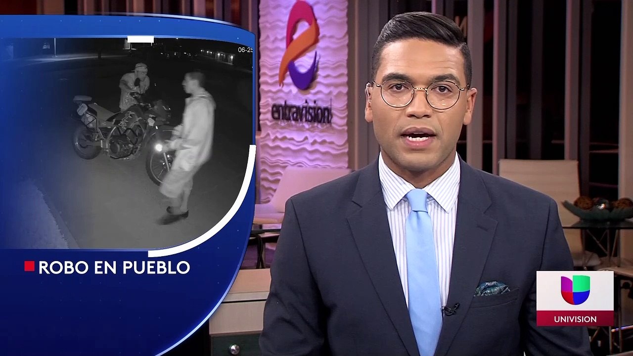 Sospechosos de robar motocicleta