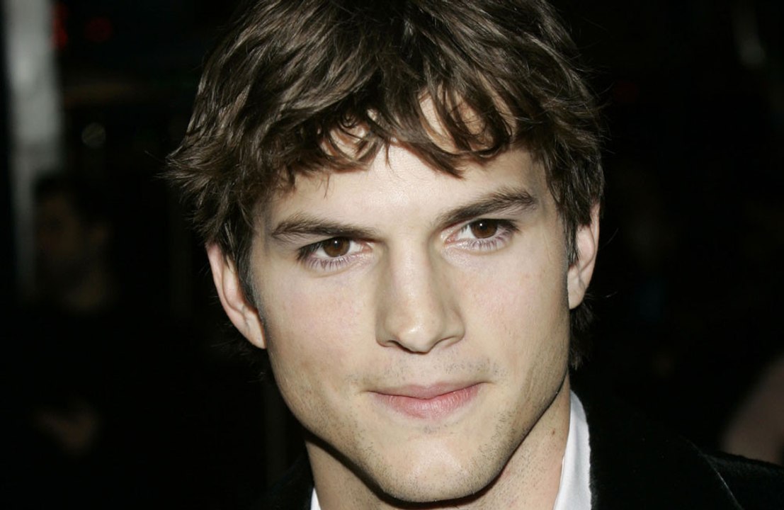 Ashton Kutcher horrified by bleeding nipples during marathon training for the New York Marathon