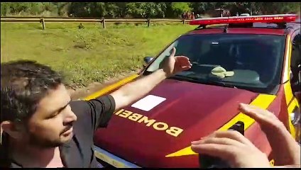 Morte na PRc-467: Caminhoneiro afirma que motociclista saiu do acesso e atravessou a via do nada