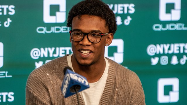 NFL Total REC Yards Market: Can Zach Wilson Give Garrett Wilson Value O 749.5 (-115)?