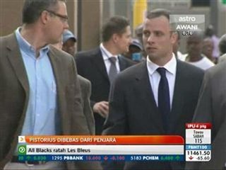 Oscar Pistorius dibebaskan dari penjara, jalani tahanan rumah