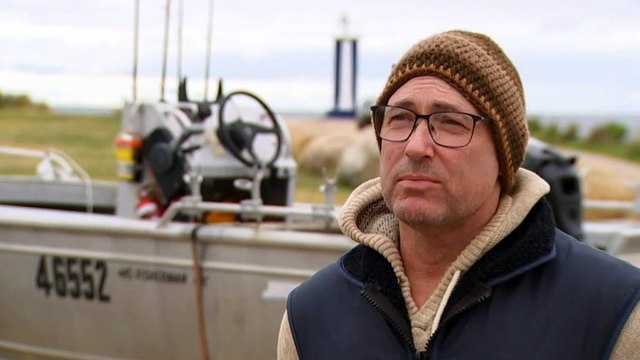 Tasmanian fishers see more warm water species as temperatures rise