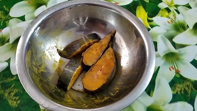 বোয়াল মাছের ঝোল রেসিপি !! কচুরমুখি দিয়ে বোয়াল মাছের তরকারি !! Boal Fish Recipe !!