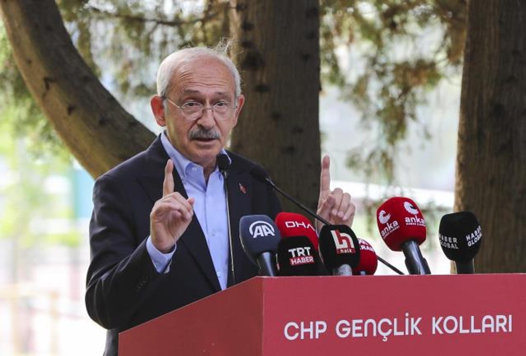 CHP Genel Başkanı Kılıçdaroğlu, partisinin Gençlik Kolları İl Başkanları Toplantısı'nda konuştu (1)