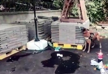 TAŞ DÖŞEMELERLE GİZLENEN SANDIKLARDAN 107 KİLO UYUŞTURUCU ÇIKTI