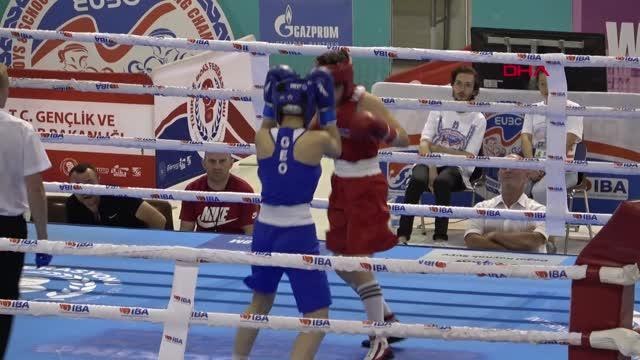 SPOR Minik boksörler, altın madalya için tüm yeteneklerini sergiliyor