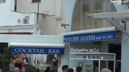 Ferragosto, Capri si riempie di turisti