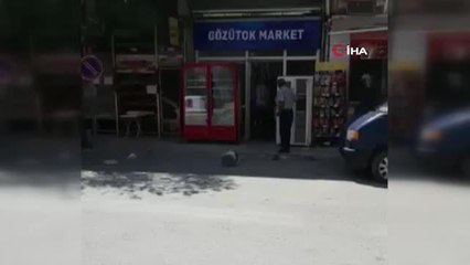 Ankara haberi! Ankara'da 4 kişi ellerinde satır ve sopalarla market bastı