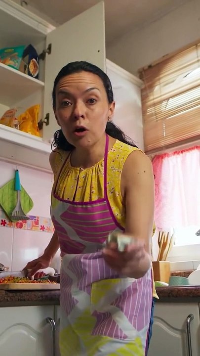 POV: No sabes que te mando a comprar tu mamá