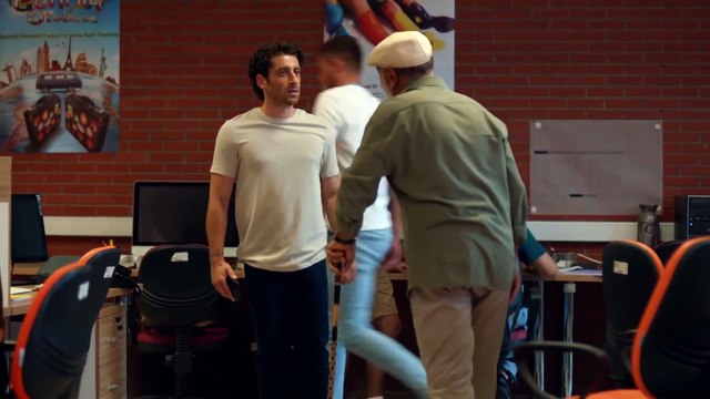 Yeki-Az-Miyane-Ma-E01