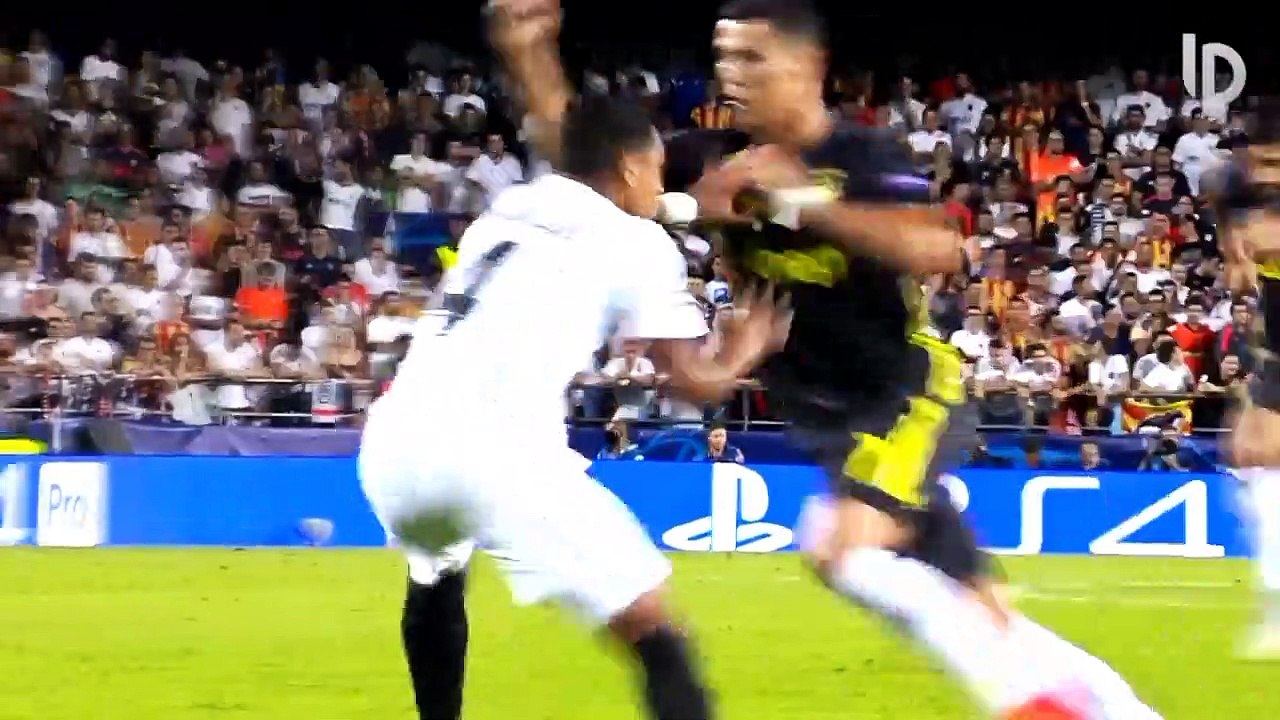Cristiano Ronaldo High IQ Moments