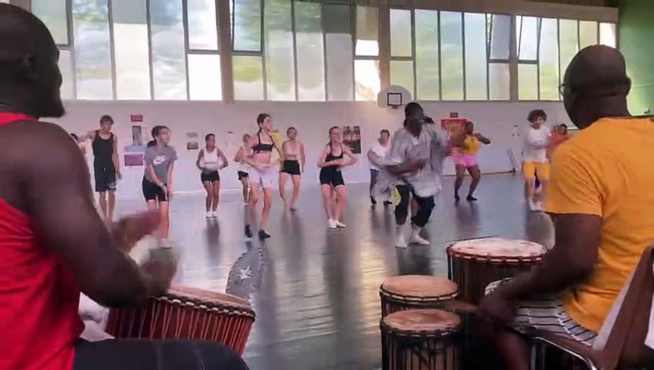 Un cours de danse au festival Darc à Châteauroux
