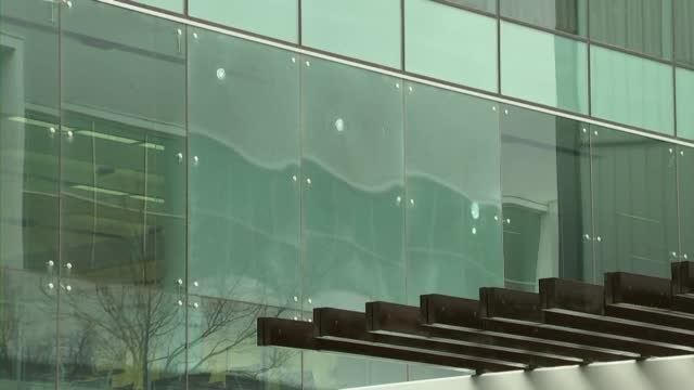 Detenido un hombre en el aeropuerto de Canberra tras escucharse varios disparos