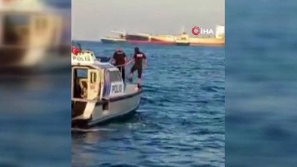 Polisten kaçmak için bakın ne yaptı! 2 kilometre açıkta kurbağa adam ekiplerince yakalandı