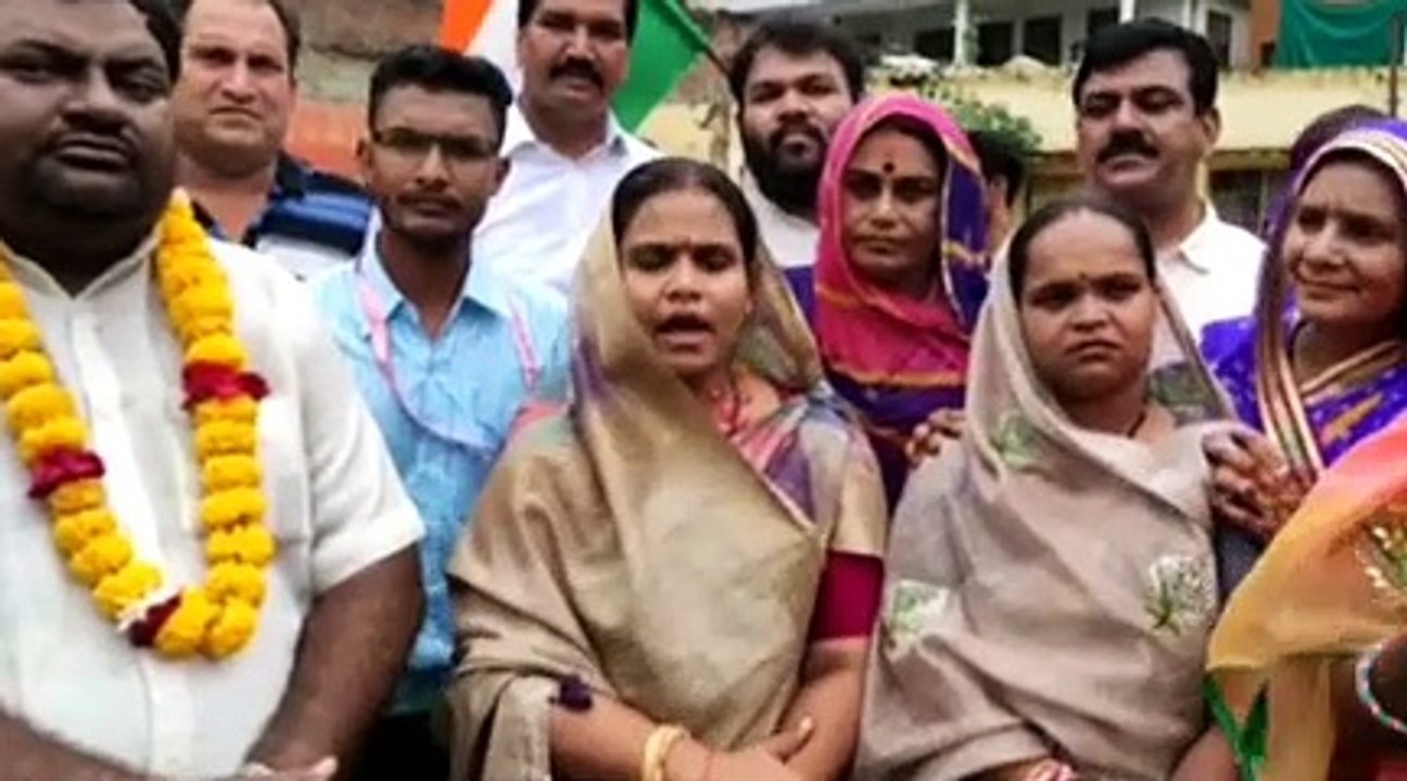 VIDEO : महापौर ने निकाली आजादी की गौरव यात्रा, केन्द्र पर साधा निशाना