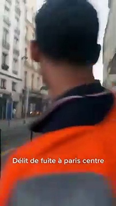Une voiture de police percute un conducteur en délit de fuite pour le stopper (Paris)