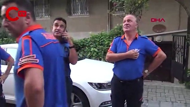 Avcılar'da çatlaklar oluşan 4'er katlı iki bina tahliye edildi