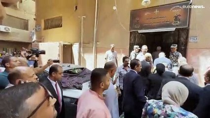 Pelo menos 41 mortos em incêndio em igreja copta no Egipto