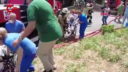 İtfaiyeden 'Balıklı Rum Hastanesi' raporu: 'Yangının çıkış sebebi tam olarak tespit edilemedi'