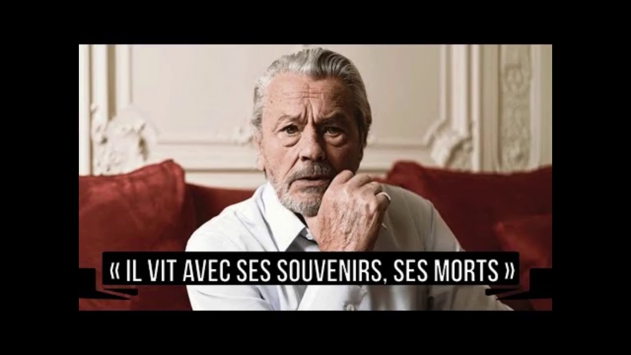 « Il vit avec ses souvenirs, ses morts » : les tristes confidences de Nathalie Baye sur Alain Delon