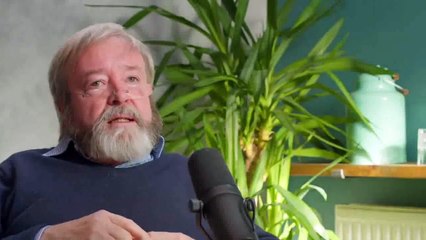 Iain McGilchrist on left and right hemisphere