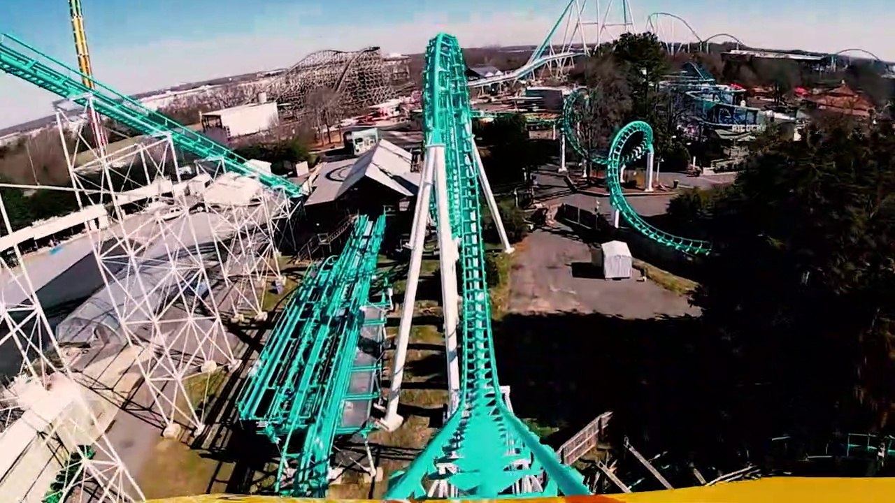 Carolina Cyclone Roller Coaster (Carowinds Theme Park Charlotte