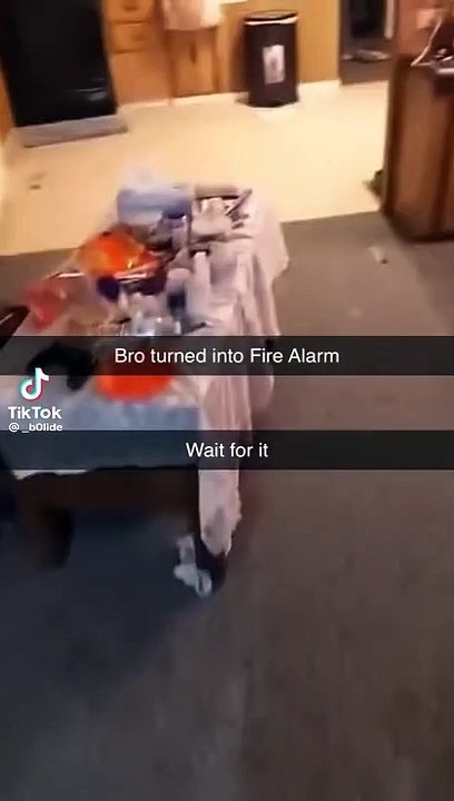 bruh turned in to a fire alarm