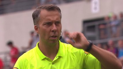 Stade de Reims v Clermont Foot