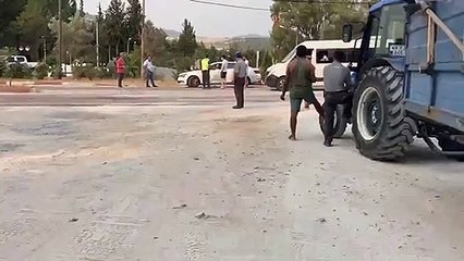 Oteli yanan işletmecinin ilçeye girişine izin verilmeyince jandarmayla arasında kısa süreli tartışma çıktı