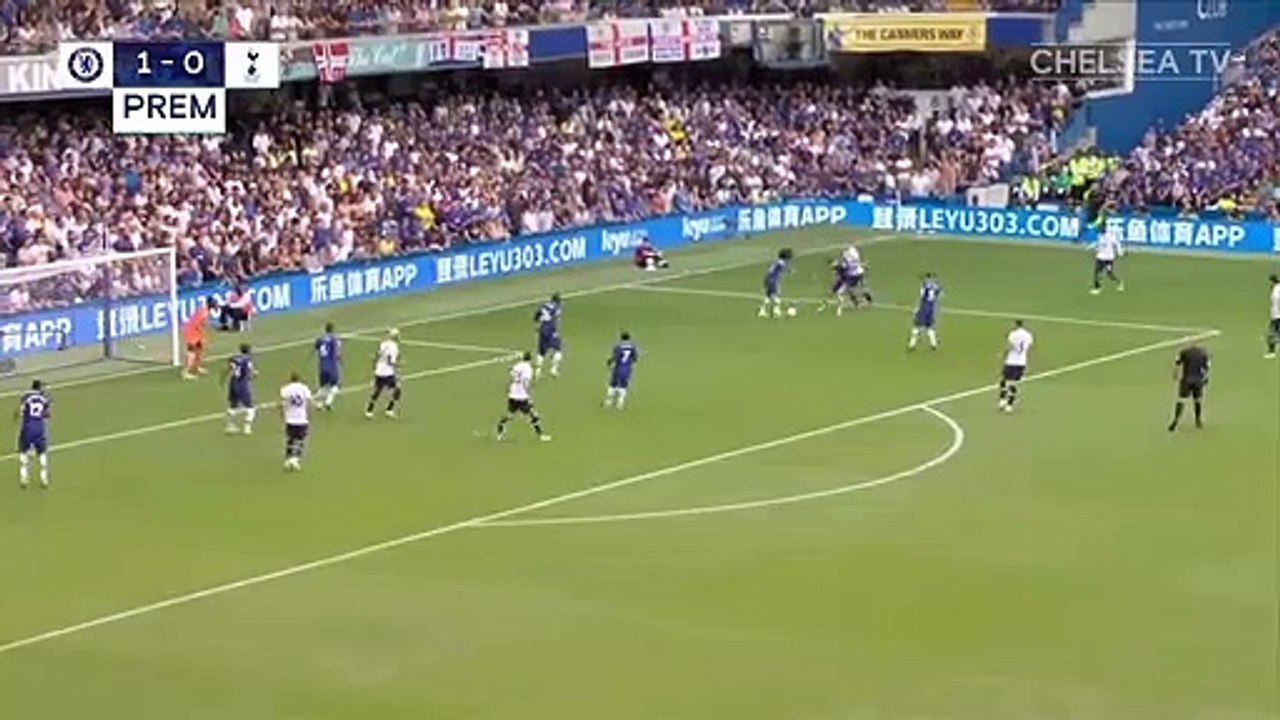 Chelsea 2-2 Tottenham Hotspur _ First goal for Koulibaly as late drama ends in a draw _ Highlights