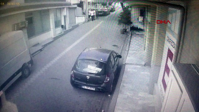 Kiraya zam isteyen ev sahibinin oğullarını pompalı tüfekle vurdu