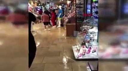 Kapalı Çarşı ve Mısır Çarşısı'nı su bastı