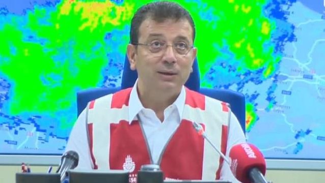 Son Dakika! İmamoğlu'ndan İstanbullulara çağrı: Yağış saat 15.00'e kadar sürecek, mecbur kalmadıkça dışarı çıkmayın