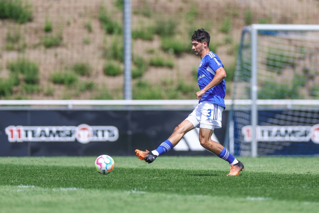 Gegen Greiml und Co.: Rödinghausen schlägt Schalke 04 II