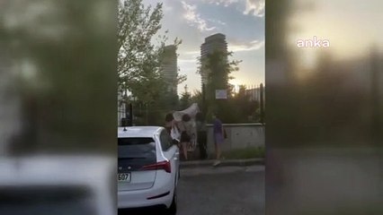 Üniversite öğrencilerinden bakanlık önünde protesto