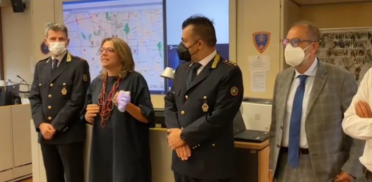 Milano, la vicesindaca Anna Scavuzzo e l'assessore Granelli in visita alla centrale operativa dei vigili