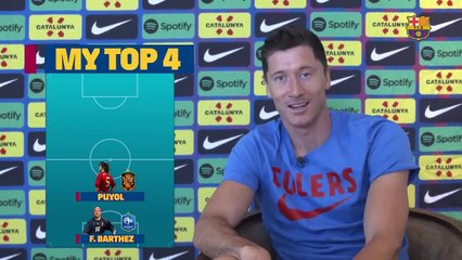 Скачать видео: Lewandowski elige a sus cuatro futbolistas favoritos de la historia