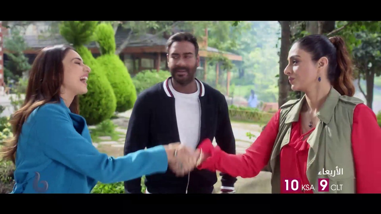الكوميديا والدراما يجمعان أجاي ديفجان مع تابو ف...