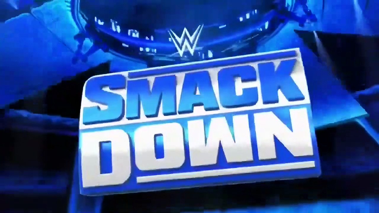 Bayley & Sasha Banks Preparing For Their Match
